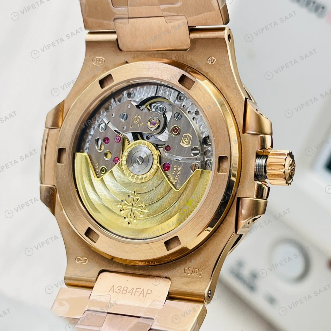 Patek Philippe Nautilus Gri Kadran Rose Gold Super Clone ETA Eta Saat detay 9