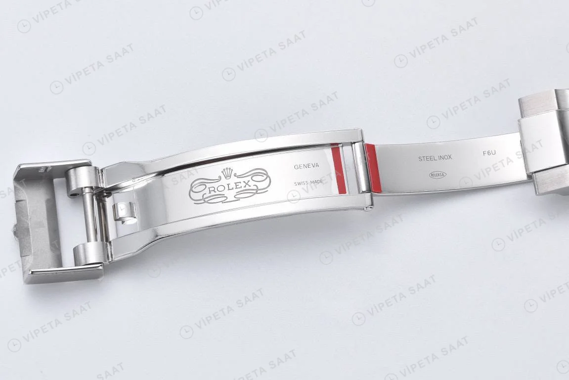 Rolex Datejust Yeşil 41mm Oyster Clean Factory 3235 Super Clone ETA Saat yan görünüm