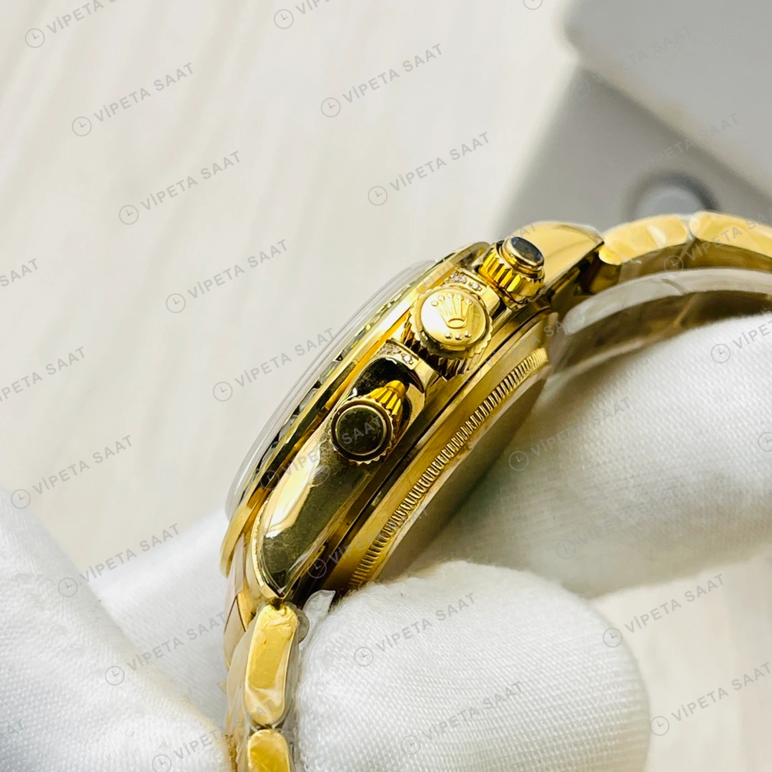 Rolex Daytona Kronograf Gökkuşağı Bezel Siyah Kadran Gold 40mm Super Clone ETA Eta Saat detay 5