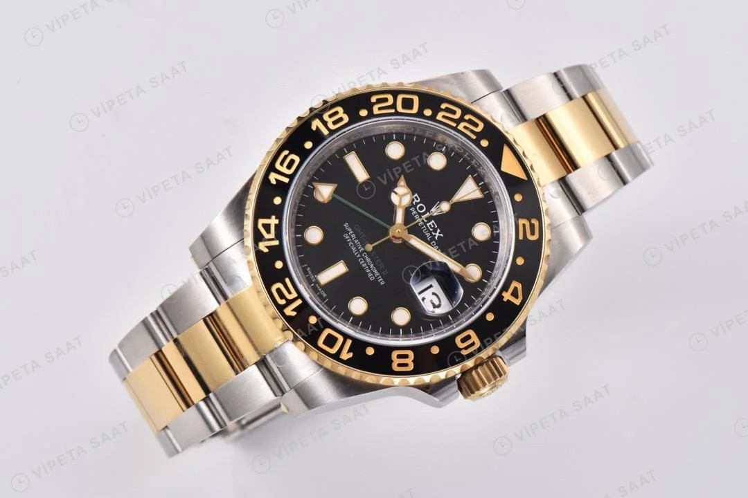 Rolex GMT-Master II 116713LN Siyah Oyster Clean Factory Super Clone ETA Saat yan görünüm