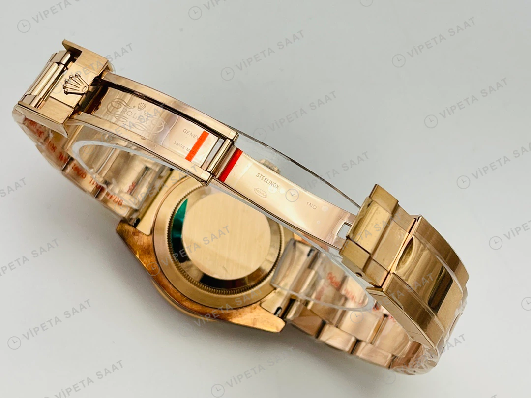 Rolex GMT-Master II Siyah Kadran Taşlı Bezel Gold 40mm Super Clone ETA Eta Saat detay 5