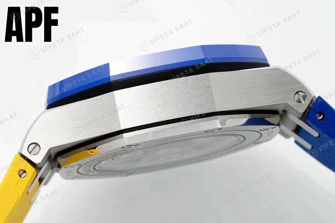 Audemars Piguet Royal Oak Offshore Novelty 44mm Ukraine Flag Blue Yellow 26400 Super Clone ETA Saat detay 4