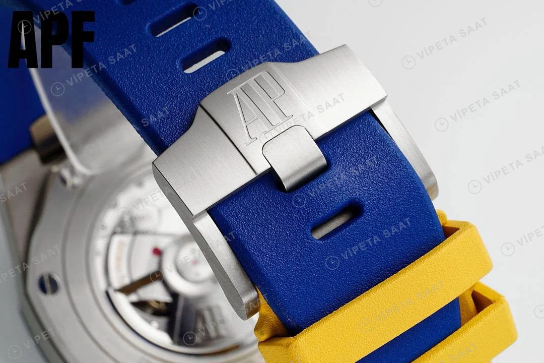 Audemars Piguet Royal Oak Offshore Novelty 44mm Ukraine Flag Blue Yellow 26400 Super Clone ETA Saat detay 9