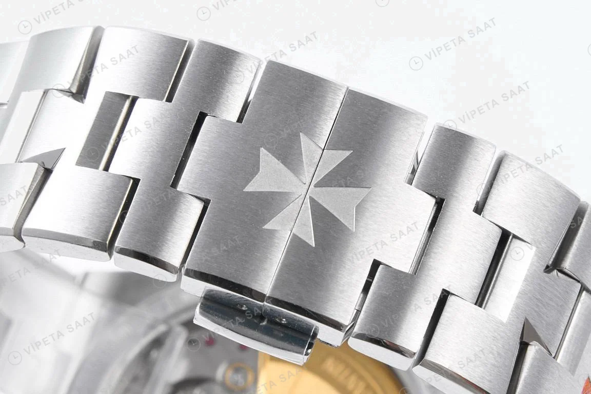 Vacheron Constantin Overseas Dual Time Brown Dial Super Clone ETA Saat detay 5