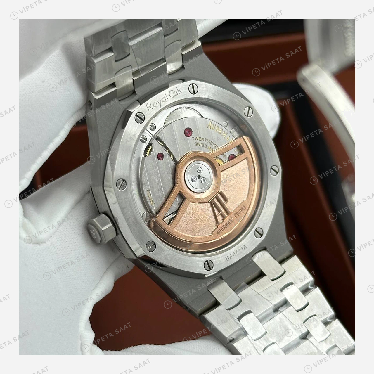 Audemars Piguet Royal Oak Beyaz Kadran Çelik Zarif Super Clone ETA Eta Saat detay 3