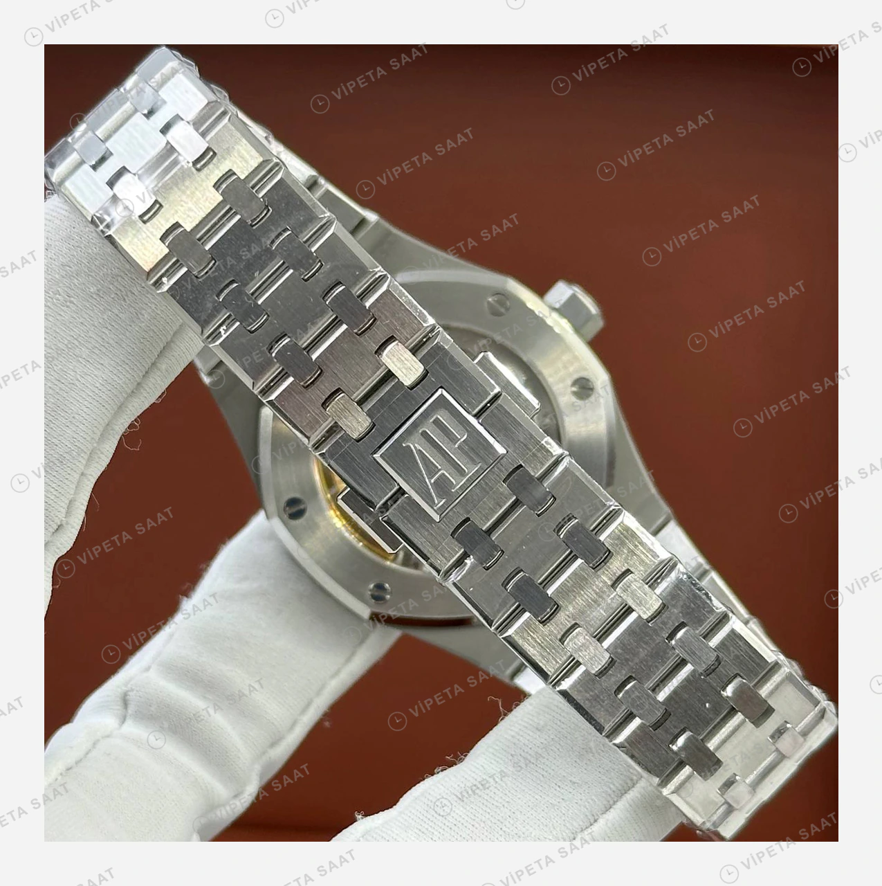 Audemars Piguet Royal Oak Beyaz Kadran Pırlanta Bezel Çelik Klasik Super Clone ETA Eta Saat detay 5