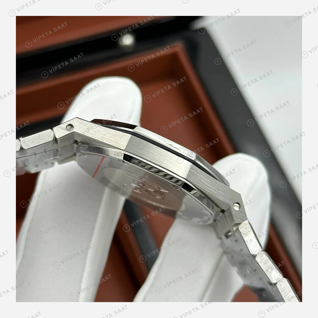 Audemars Piguet Royal Oak Çelik Kordon Modern 2 Super Clone ETA Eta Saat detay 6