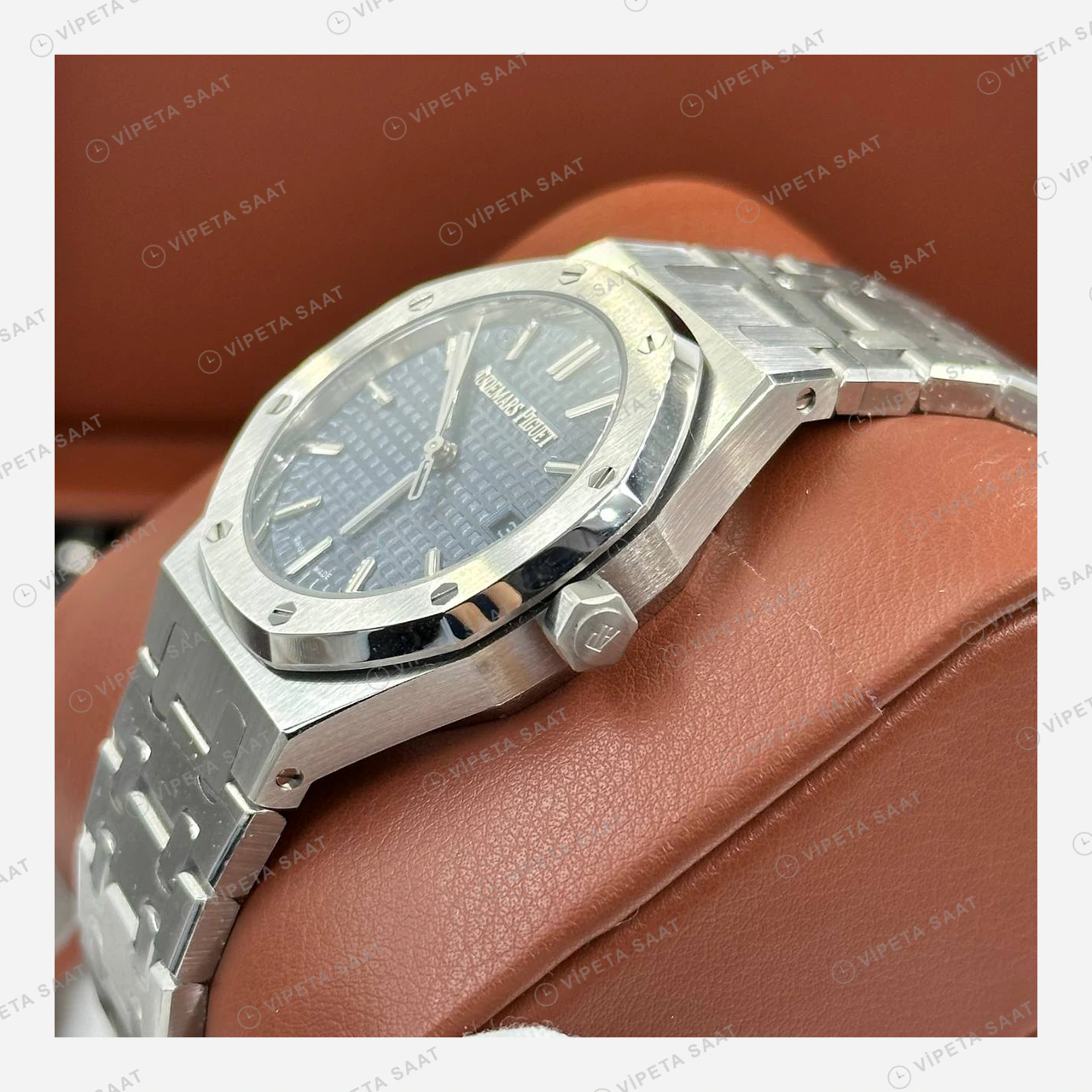 Audemars Piguet Royal Oak Çelik Kordon Spor Super Clone ETA Eta Saat yan görünüm