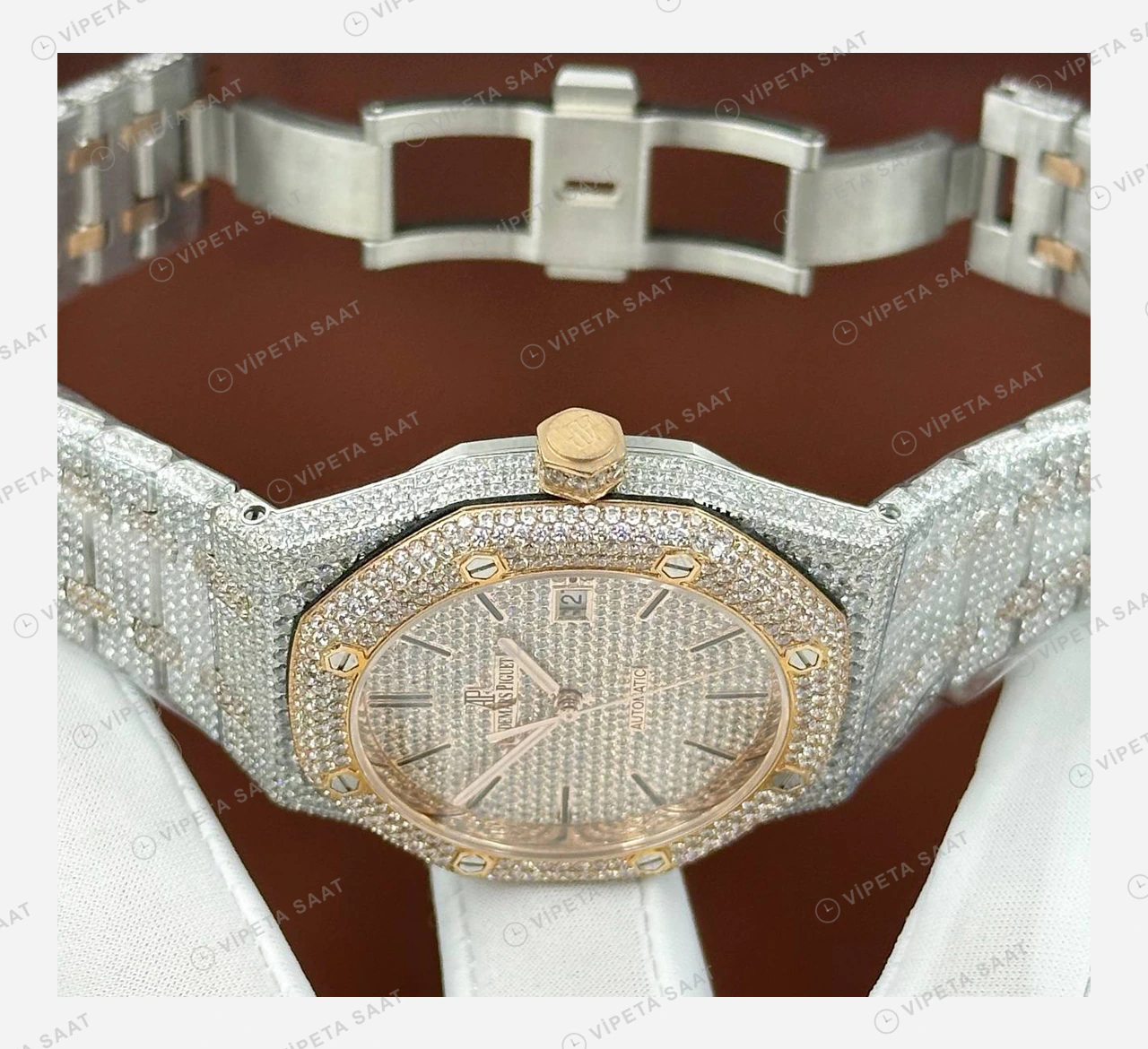 Audemars Piguet Royal Oak Elmas Taşlı Rose Gold Pave Super Clone ETA Eta Saat yan görünüm