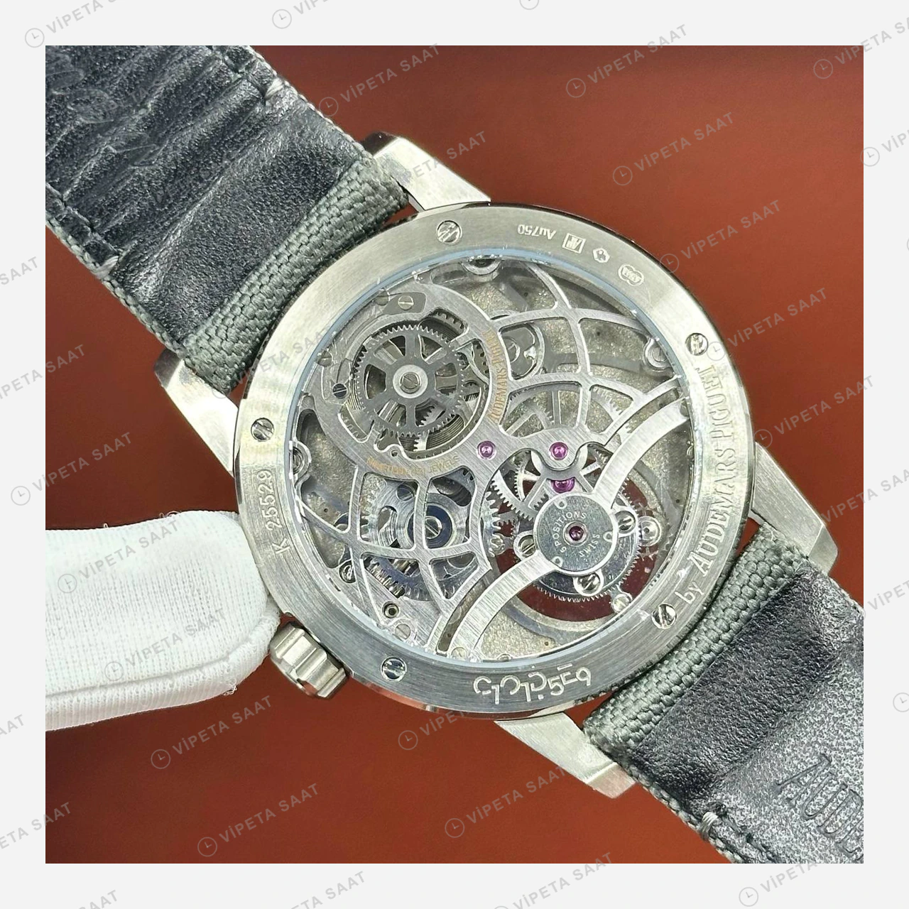 Audemars Piguet Royal Oak Gri Kadran Yeşil Tekstil Super Clone ETA Eta Saat detay 4