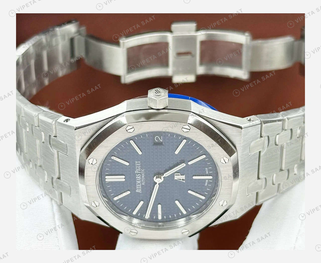 Audemars Piguet Royal Oak Lacivert Kadran Çelik Otomatik Super Clone ETA Eta Saat detay 3