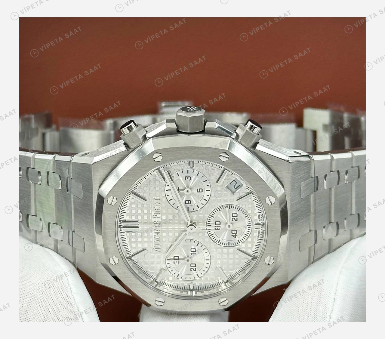 Audemars Piguet Royal Oak Offshore Beyaz Gümüş Kronograf Çelik Super Clone ETA Eta Saat yan görünüm