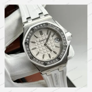 Audemars Piguet Royal Oak Offshore Beyaz Kadran Kauçuk Klasik Super Clone ETA Eta Saat yan görünüm