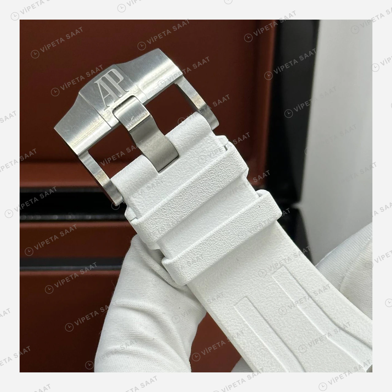 Audemars Piguet Royal Oak Offshore Beyaz Seramik Kronograf Super Clone ETA Eta Saat detay 6