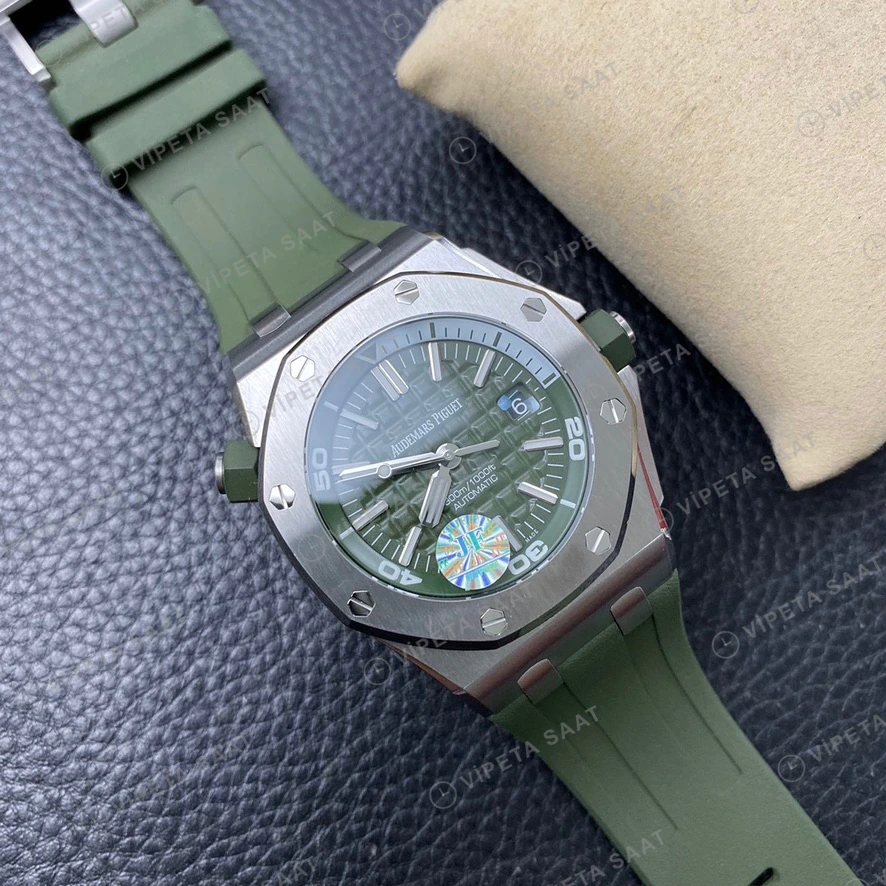 Audemars Piguet Royal Oak Offshore Diver Celik Kasa Yesil Kadran Yesil Kaucuk Kordon Super Clone Eta Eta Saat detay 3