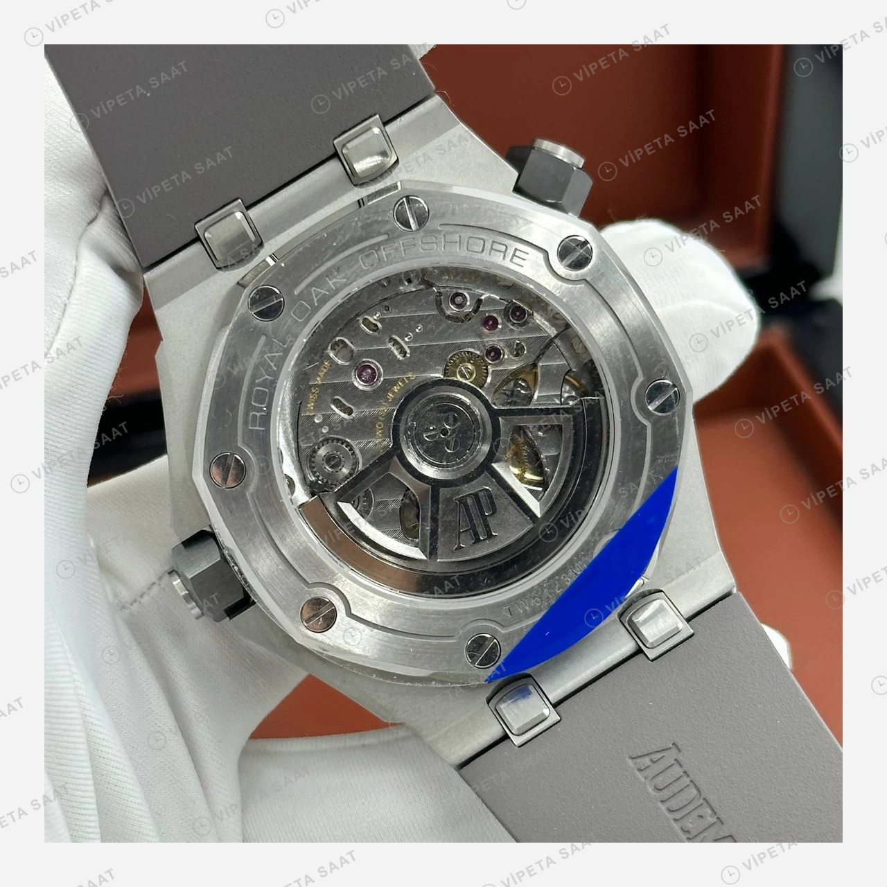 Audemars Piguet Royal Oak Offshore Diver Gri Kadran Kauçuk Super Clone ETA Eta Saat detay 3