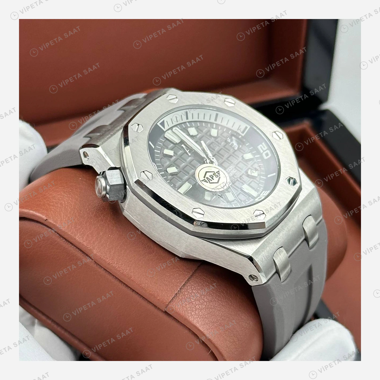 Audemars Piguet Royal Oak Offshore Diver Gri Kadran Kauçuk Super Clone ETA Eta Saat detay 6