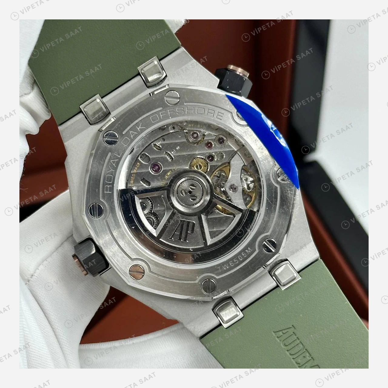 Audemars Piguet Royal Oak Offshore Diver Yeşil Kadran Kauçuk Super Clone ETA Eta Saat detay 7