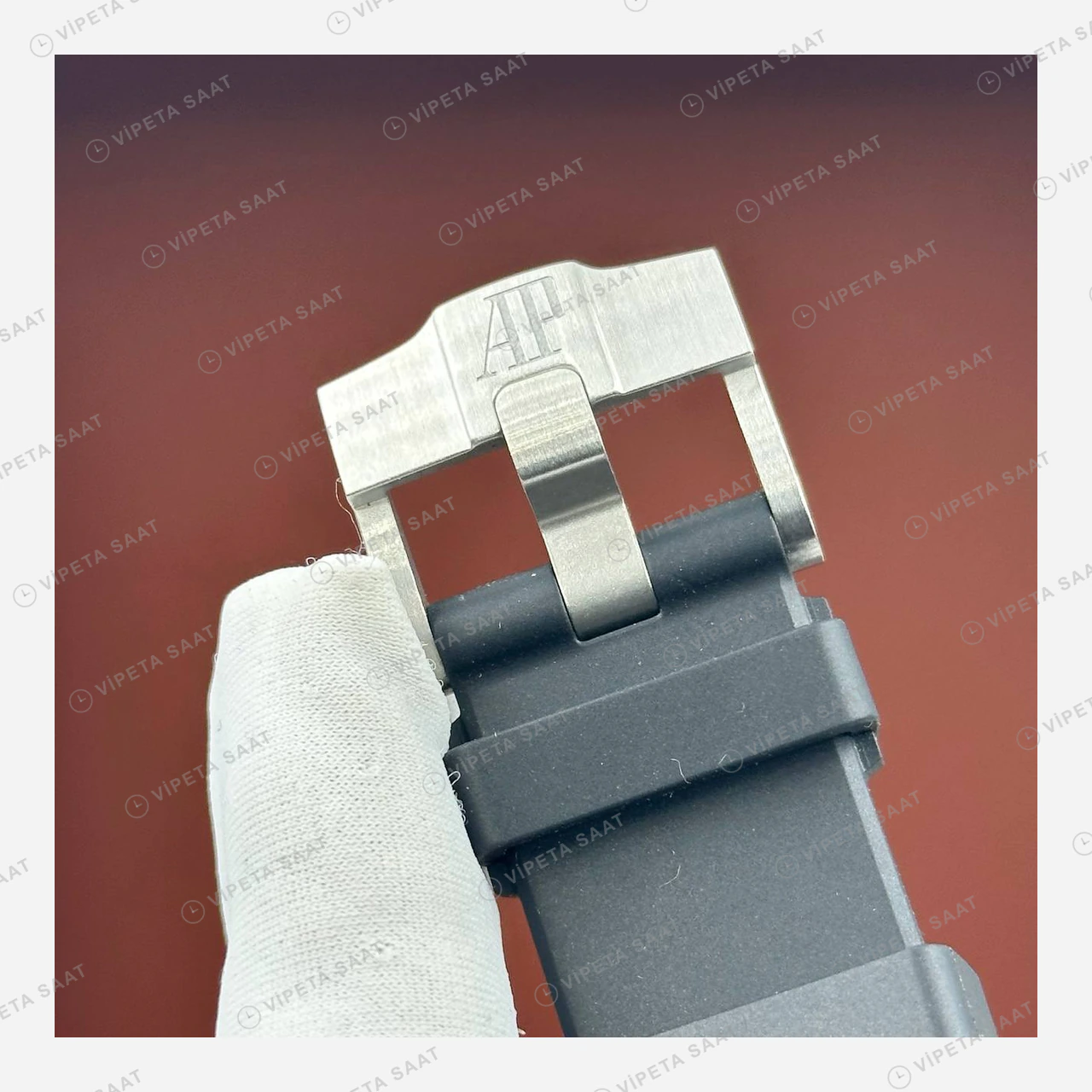 Audemars Piguet Royal Oak Offshore Gri Kronograf Super Clone ETA Eta Saat detay 4