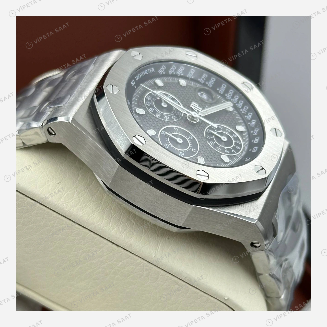 Audemars Piguet Royal Oak Offshore Gri Skeleton Çelik Super Clone ETA Eta Saat yan görünüm