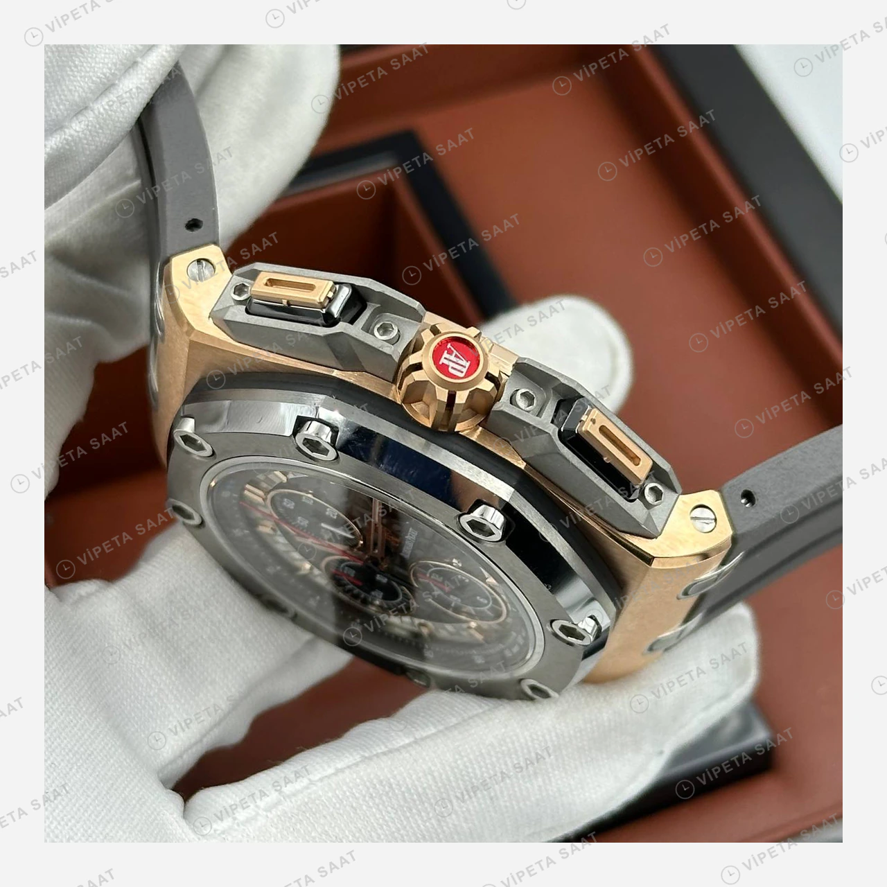 Audemars Piguet Royal Oak Offshore Gri Skeleton Rose Gold Kauçuk Super Clone ETA Eta Saat detay 3