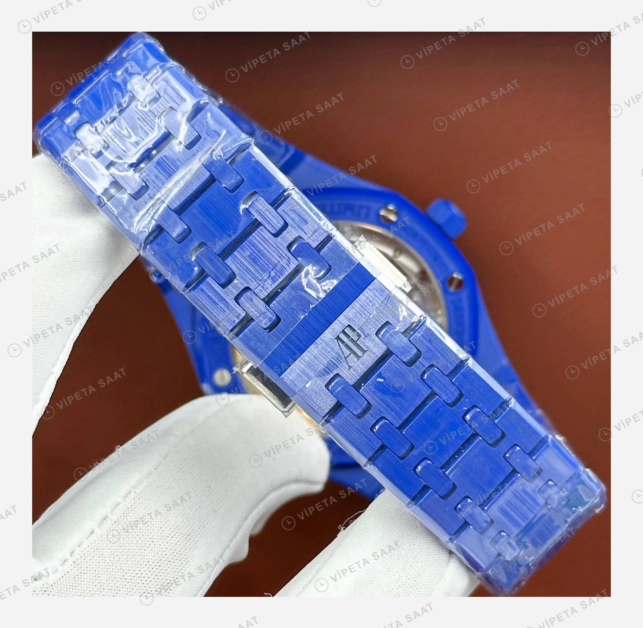Audemars Piguet Royal Oak Offshore Mavi Beyaz Kadran Kauçuk Super Clone ETA Eta Saat detay 4