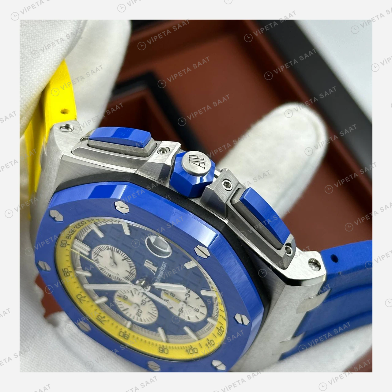 Audemars Piguet Royal Oak Offshore Mavi Sarı Kronograf Kauçuk Super Clone ETA Eta Saat detay 3