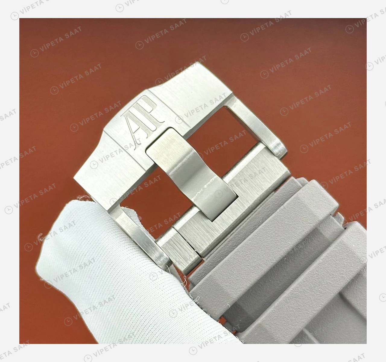 Audemars Piguet Royal Oak Offshore Siyah Dalış Kauçuk Sağlam Super Clone ETA Eta Saat detay 5