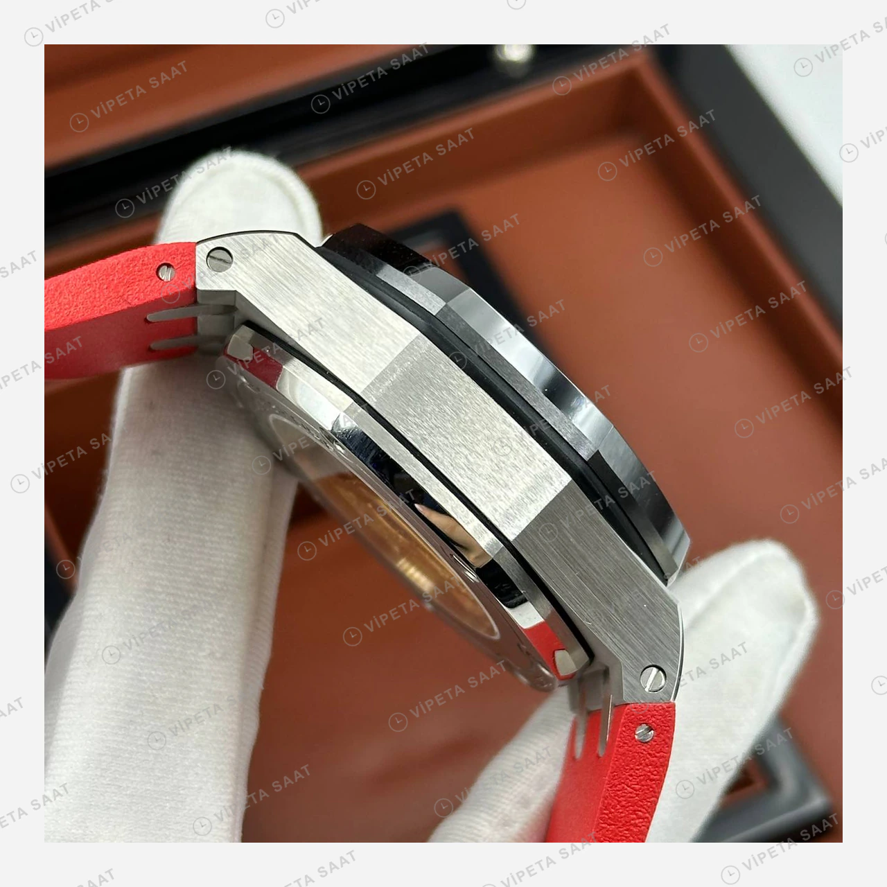 Audemars Piguet Royal Oak Offshore Siyah Kronograf Kauçuk Zarif Super Clone ETA Eta Saat detay 5