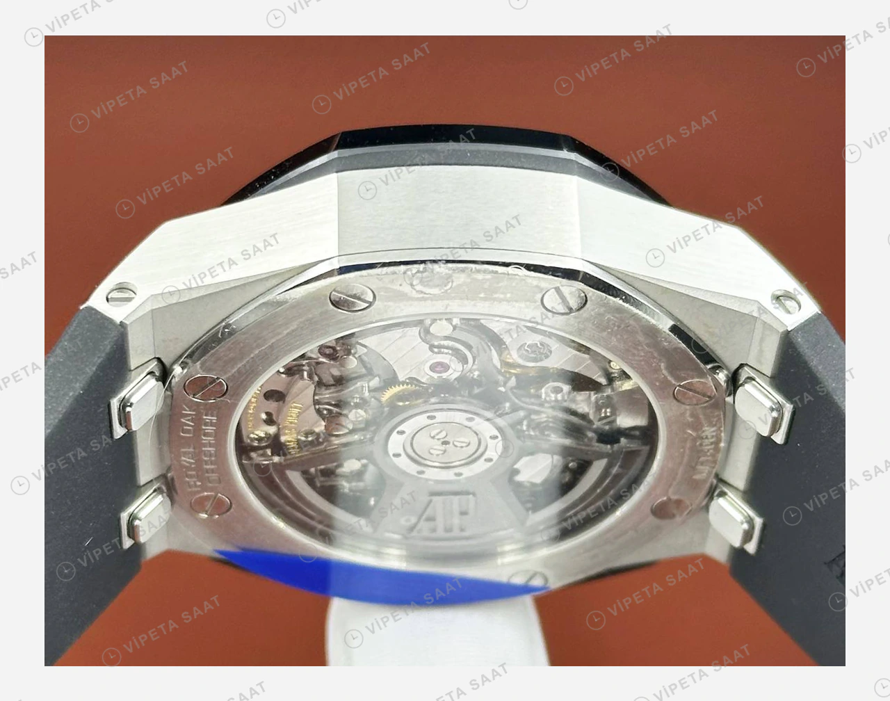 Audemars Piguet Royal Oak Offshore Siyah Kronograf Mavi Kauçuk Super Clone ETA Eta Saat detay 4