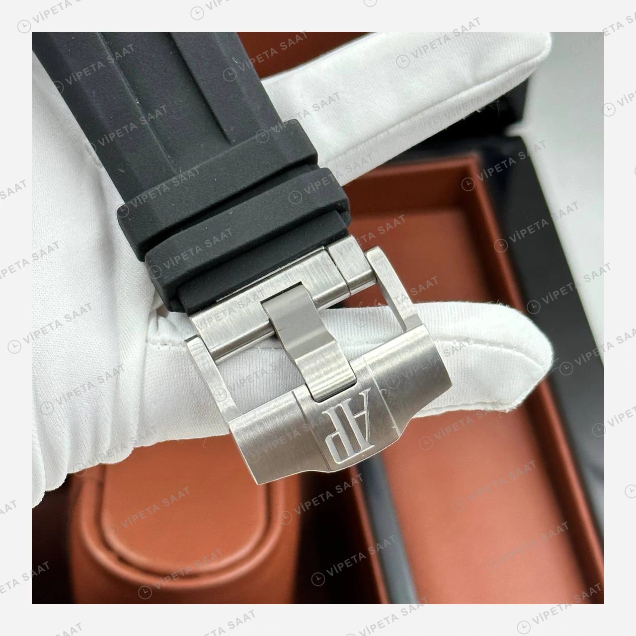 Audemars Piguet Royal Oak Offshore Siyah Sarı Kadran Kauçuk Super Clone ETA Eta Saat detay 5