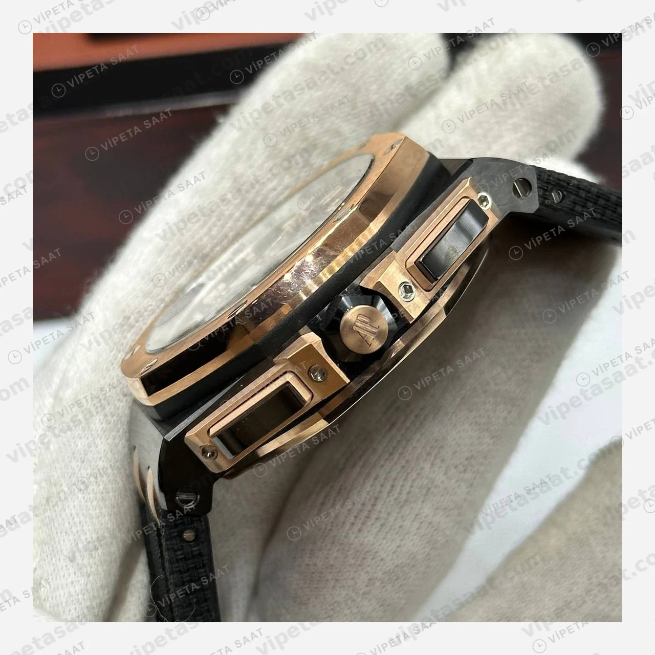 Audemars Piguet Royal Oak Offshore Skeleton Rose Gold Kauçuk Klasik Super Clone ETA Eta Saat detay 3