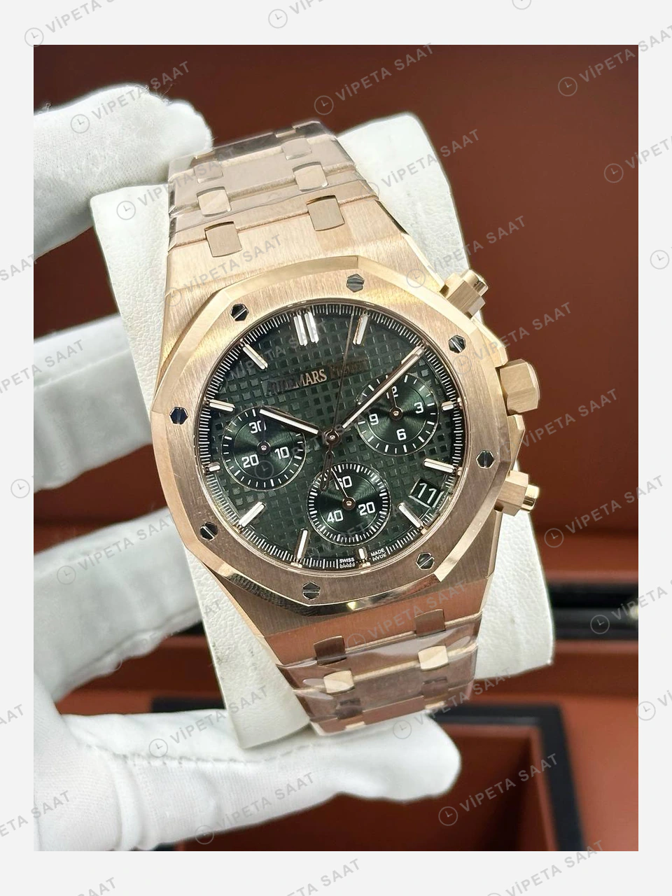 Audemars Piguet Royal Oak Offshore Yeşil Kronograf Rose Gold Super Clone ETA Eta Saat detay 6