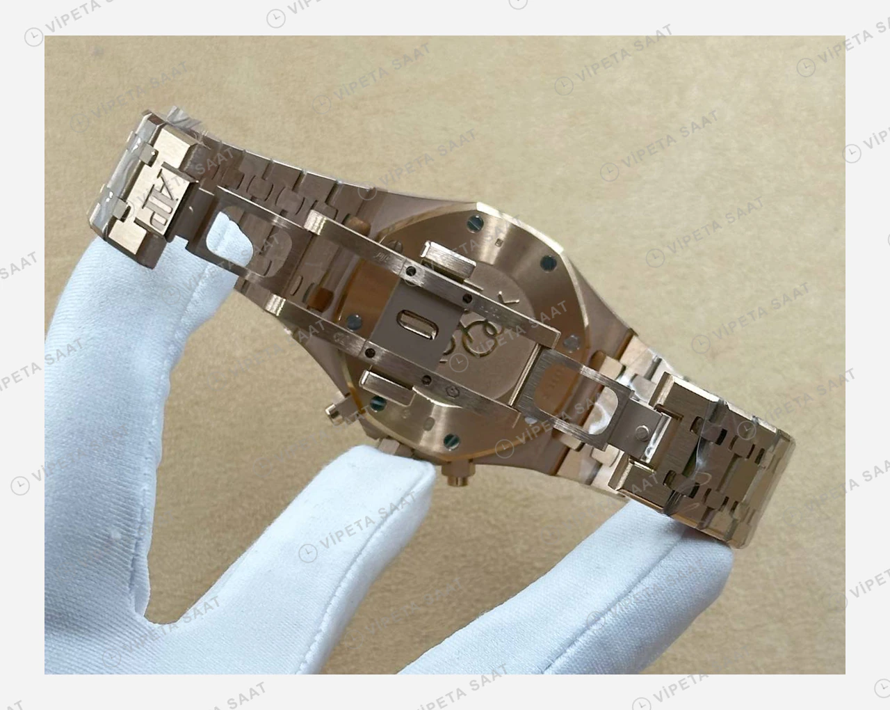 Audemars Piguet Royal Oak Rose Çelik Mavi Kronograf Çift Renk Super Clone ETA Eta Saat detay 4