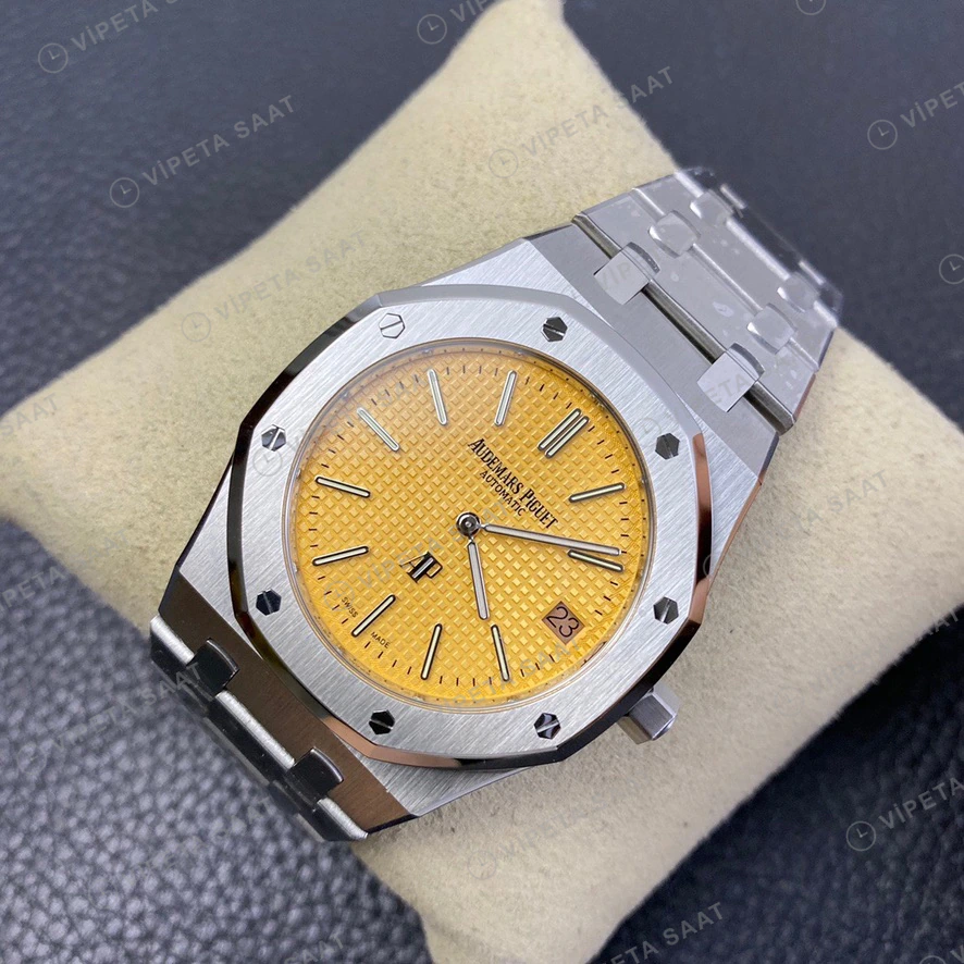 Audemars Piguet Royal Oak Sari Kadran Celik Kordon Super Clone Eta Eta Saat detay 4