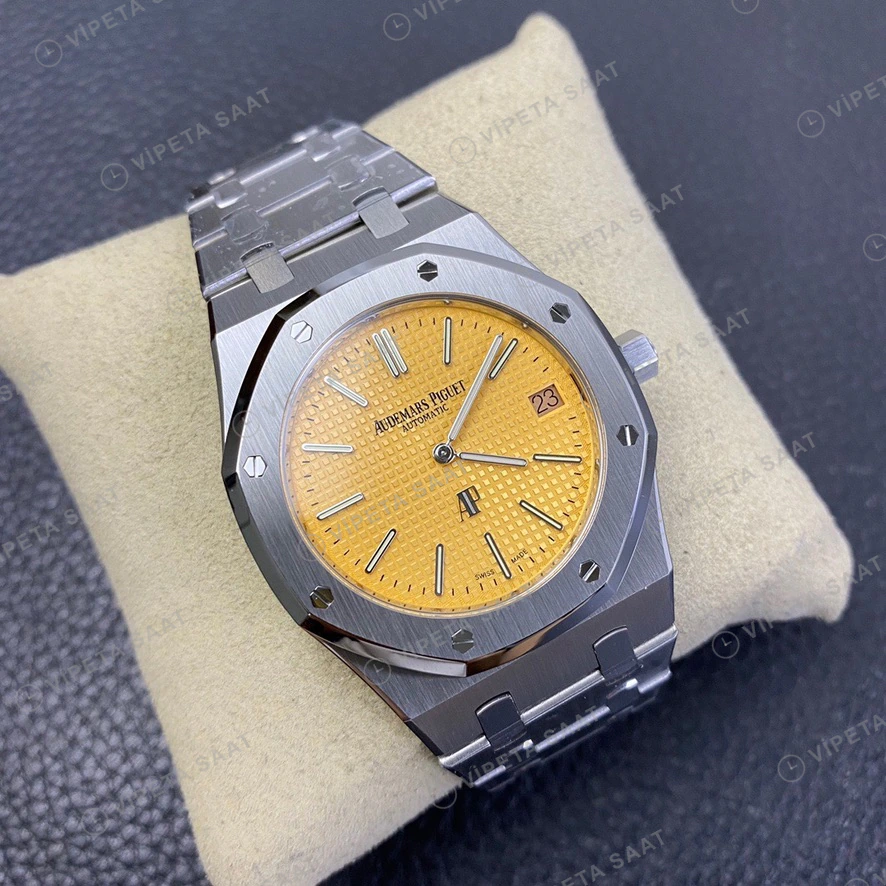 Audemars Piguet Royal Oak Sari Kadran Celik Kordon Super Clone Eta Eta Saat detay 6