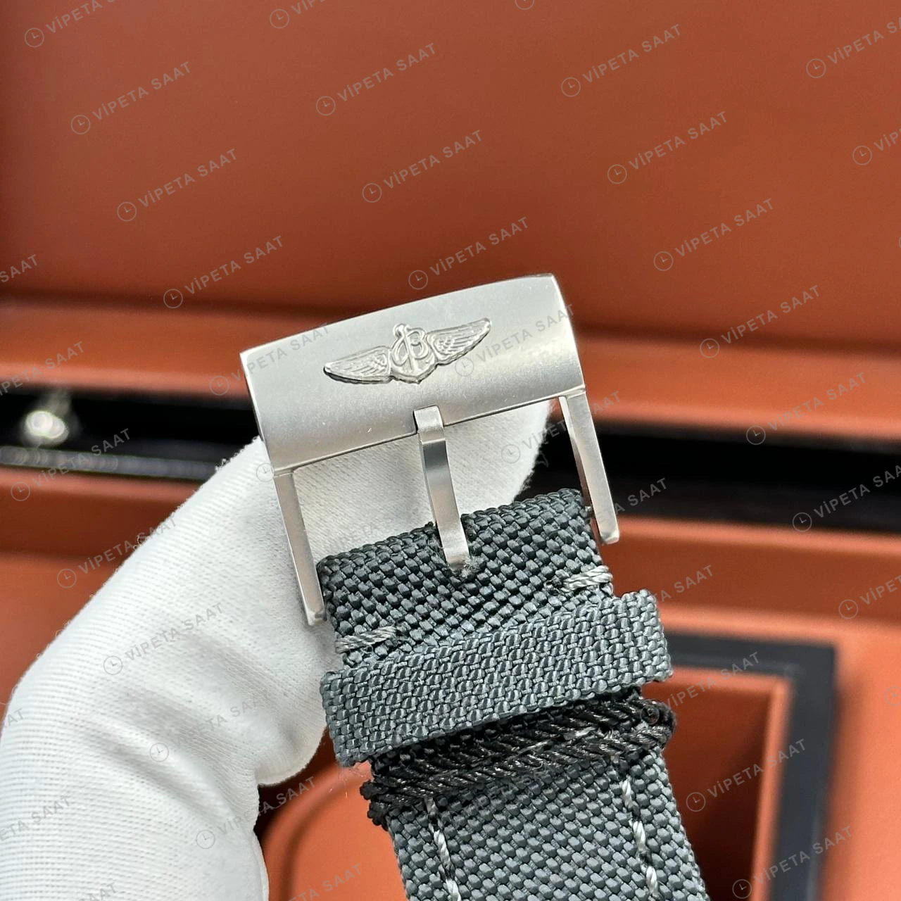 Breitling Avenger B01 44 mm Siyah Kronograf Kauçuk AB0147101B1X1 Super Clone ETA Eta Saat detay 3