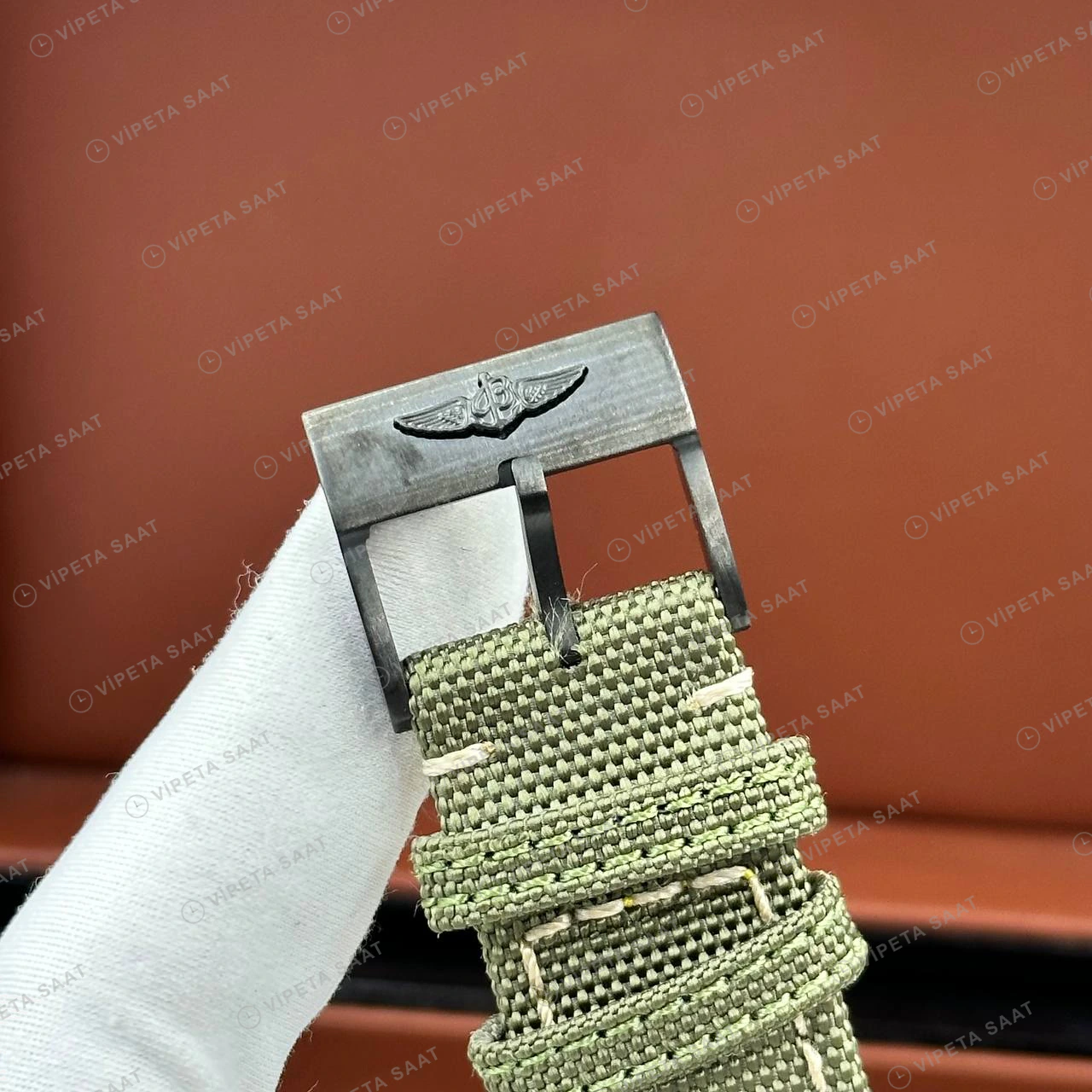 Breitling Avenger B01 44 mm Yeşil Kronograf Nato AB0147101L1X1 Super Clone ETA Eta Saat detay 3