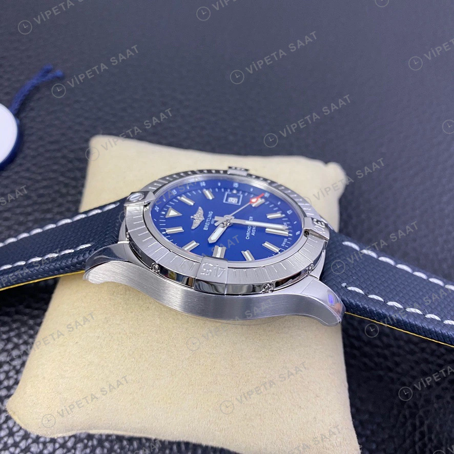 Breitling Avenger Celik Kasa Mavi Kadran Mavi Nato Kordon Super Clone Eta Saat görünüm 4