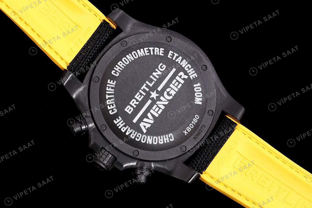 Breitling Avenger Hurricane Sari Kadran Siyah-Sari Kordon Super Clone Eta Saat görünüm 6