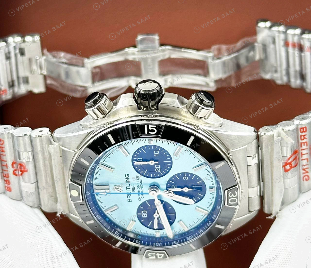 Breitling Chronomat B01 42 mm Buz Mavisi Kronograf Çelik PB0136251C1S1 Super Clone ETA Eta Saat detay 5