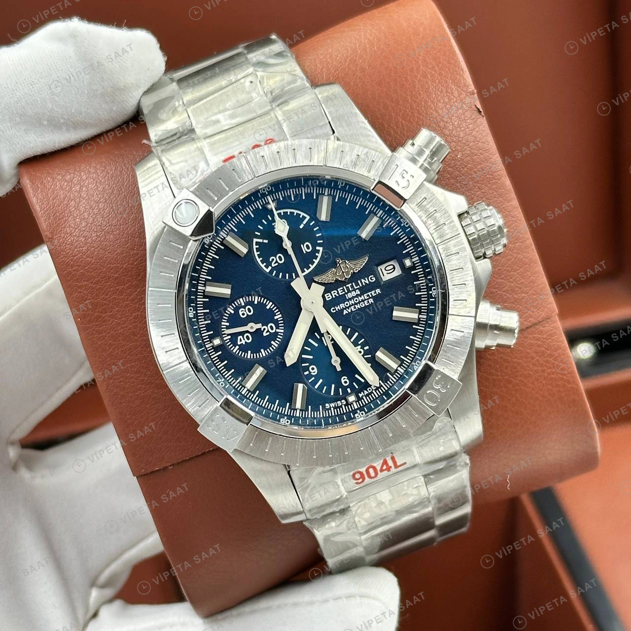Breitling Chronomat B01 42 mm Mavi Kronograf Çelik AB0134101B1A1 Super Clone ETA Eta Saat karşıdan görünüm