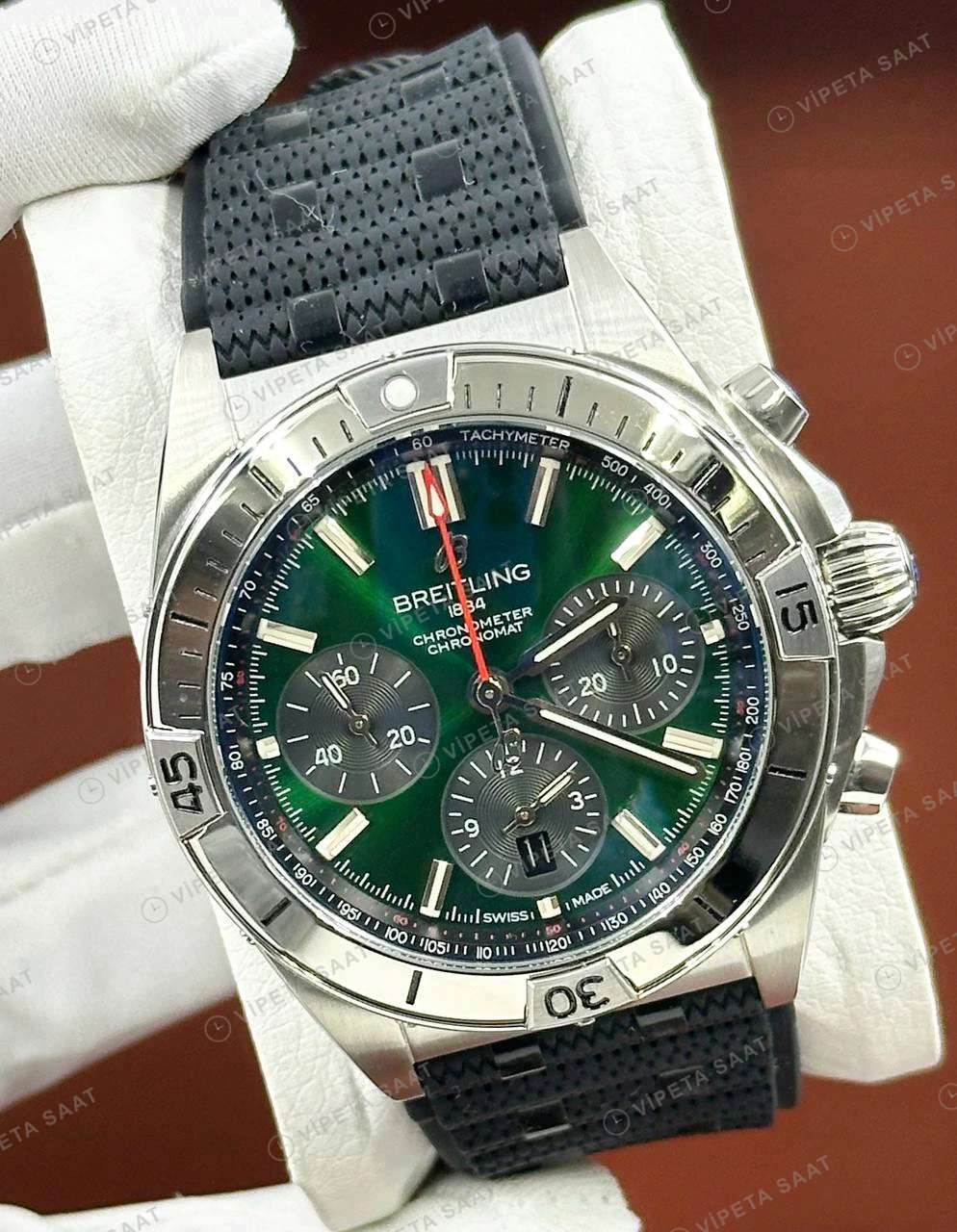 Breitling Chronomat B01 42 mm Yeşil Kronograf Nato AB0136251L1S1 Super Clone ETA Eta Saat detay 6