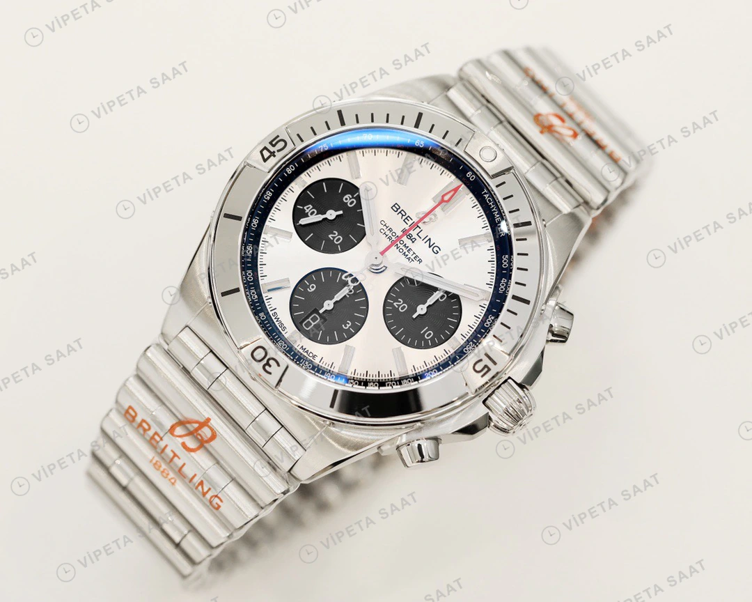 Breitling Chronomat Gumus Kadran Celik Kordon Super Clone Eta Eta Saat yan görünüm