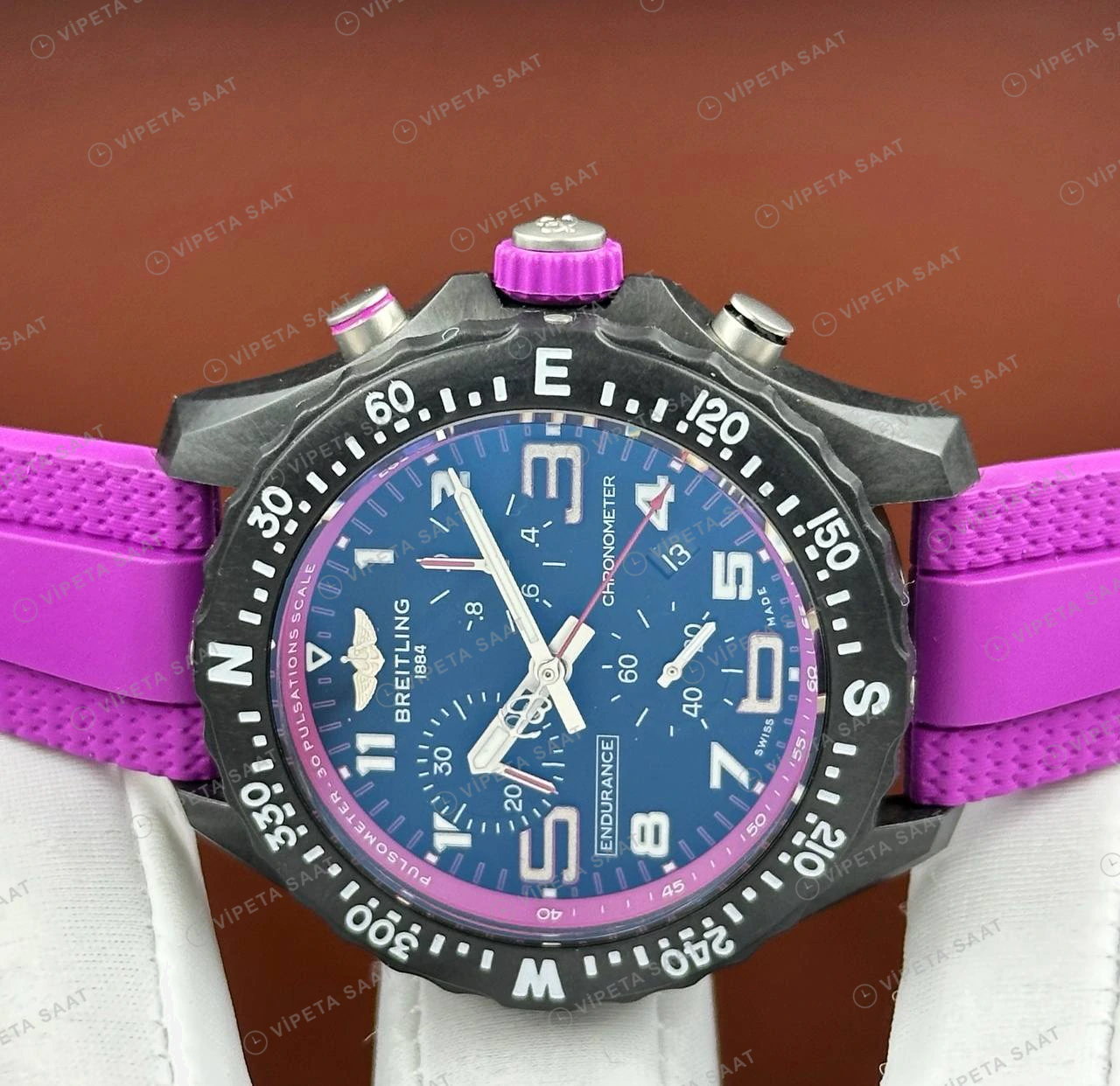 Breitling Endurance Pro 44 mm Siyah Kronograf Mor Kauçuk X82310D51B1S1 Super Clone ETA Eta Saat detay 4