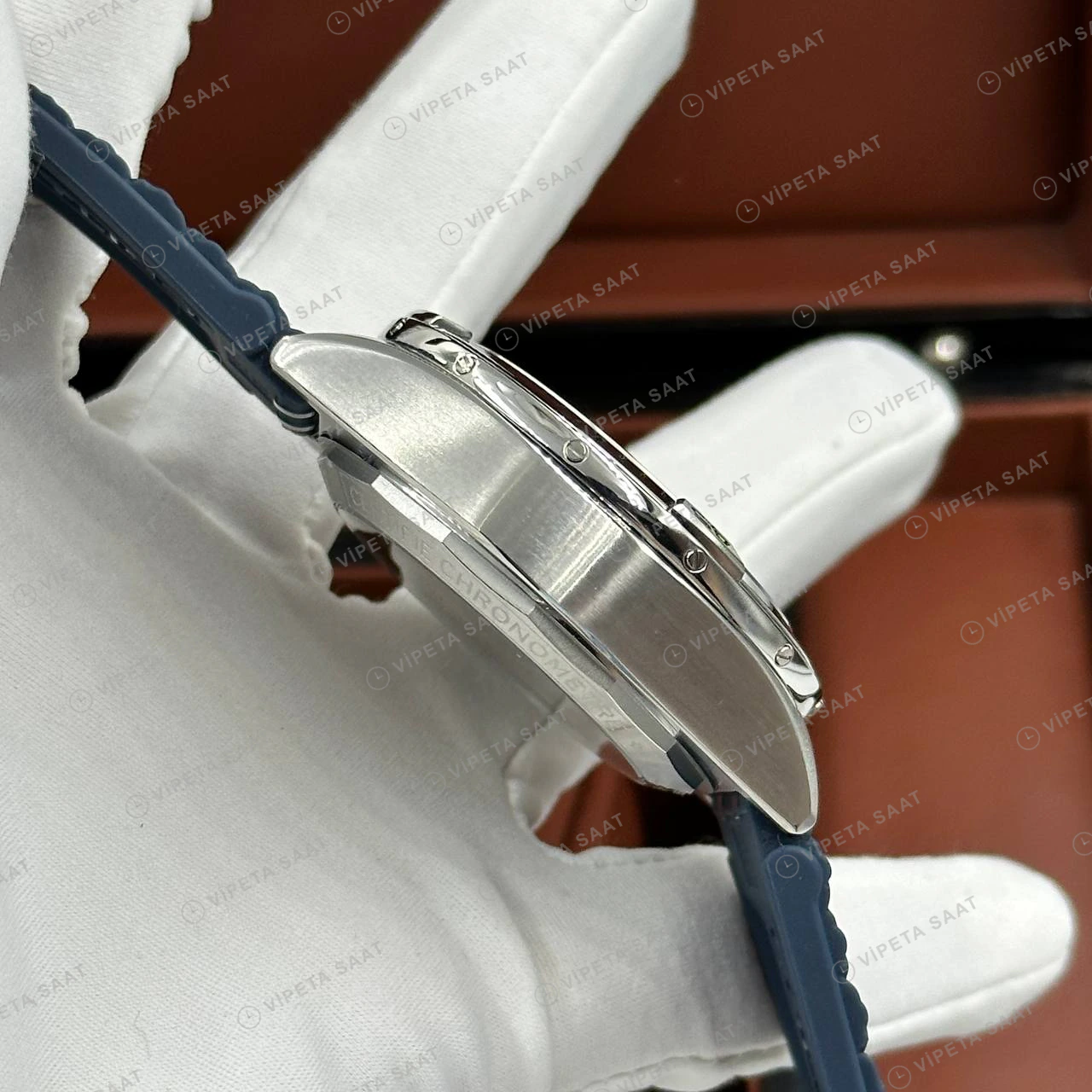 Breitling Super Chronomat B01 44 mm Mavi Kronograf Kauçuk AB0136241B1S1 Super Clone ETA Eta Saat detay 5