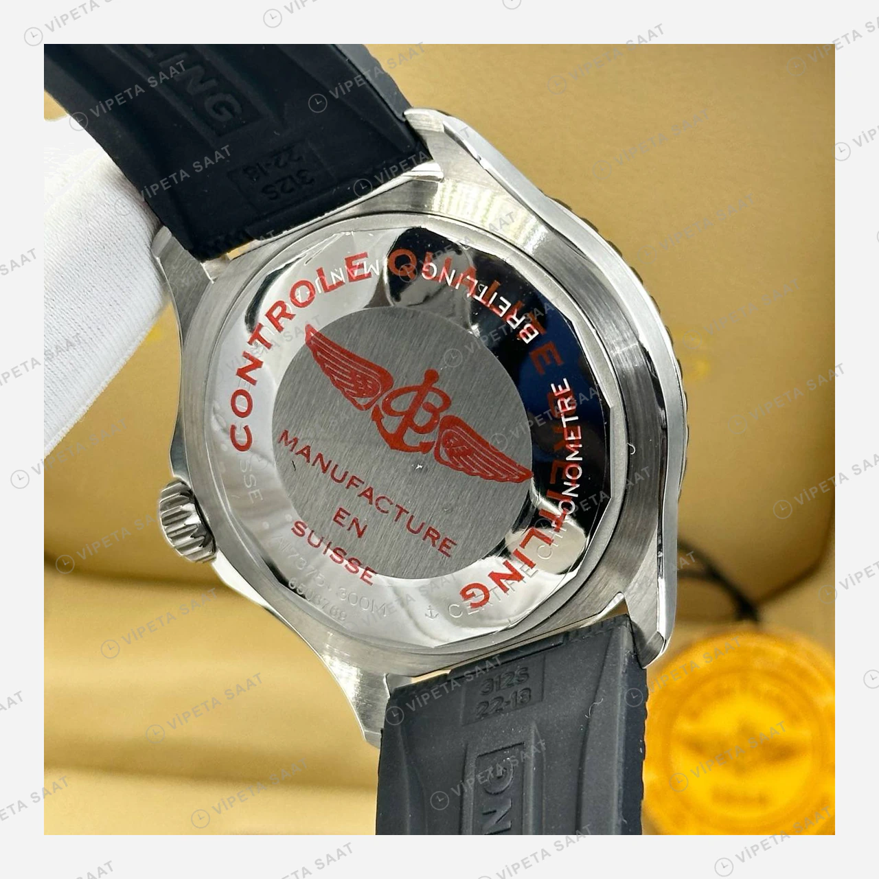 Breitling Superocean Automatic 42 mm Sarı Kadran Kauçuk Parlak A17375211I1S1 Super Clone ETA Eta Saat karşıdan görünüm