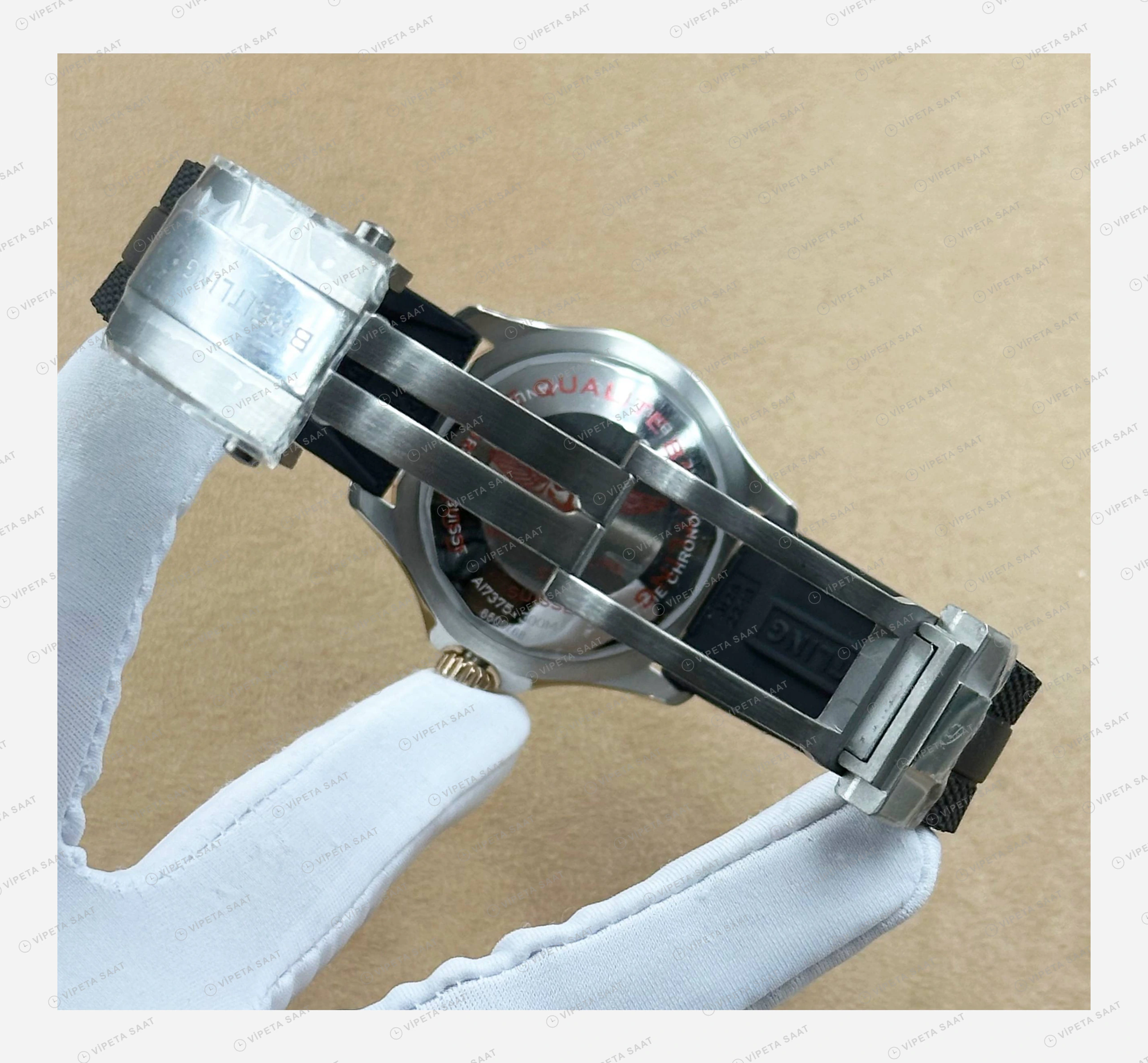 Breitling Superocean Automatic 42 mm Siyah Kadran Kauçuk Düz A17375211B1S1 Super Clone ETA Eta Saat detay 4