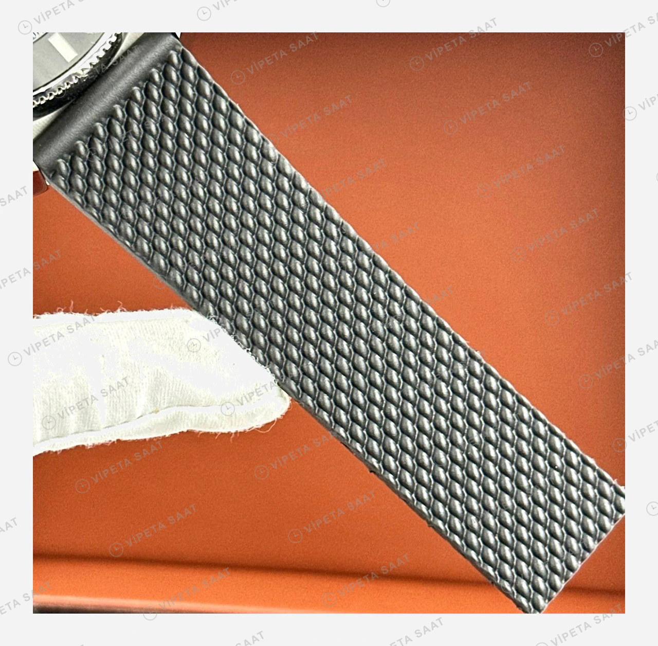 Breitling Superocean Heritage B01 42 mm Mavi Kronograf Hasır Kordon Super Clone ETA Saat BRT0048 Super Clone ETA detay 4