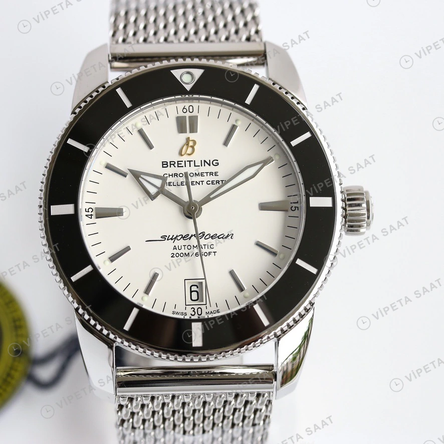Breitling Superocean Heritage Beyaz Kadran Siyah Bezel Celik Kordon Super Clone Eta Eta Saat yan görünüm